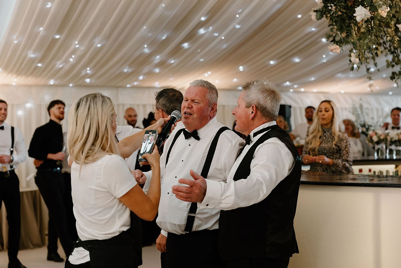 Singing Waiters Performance