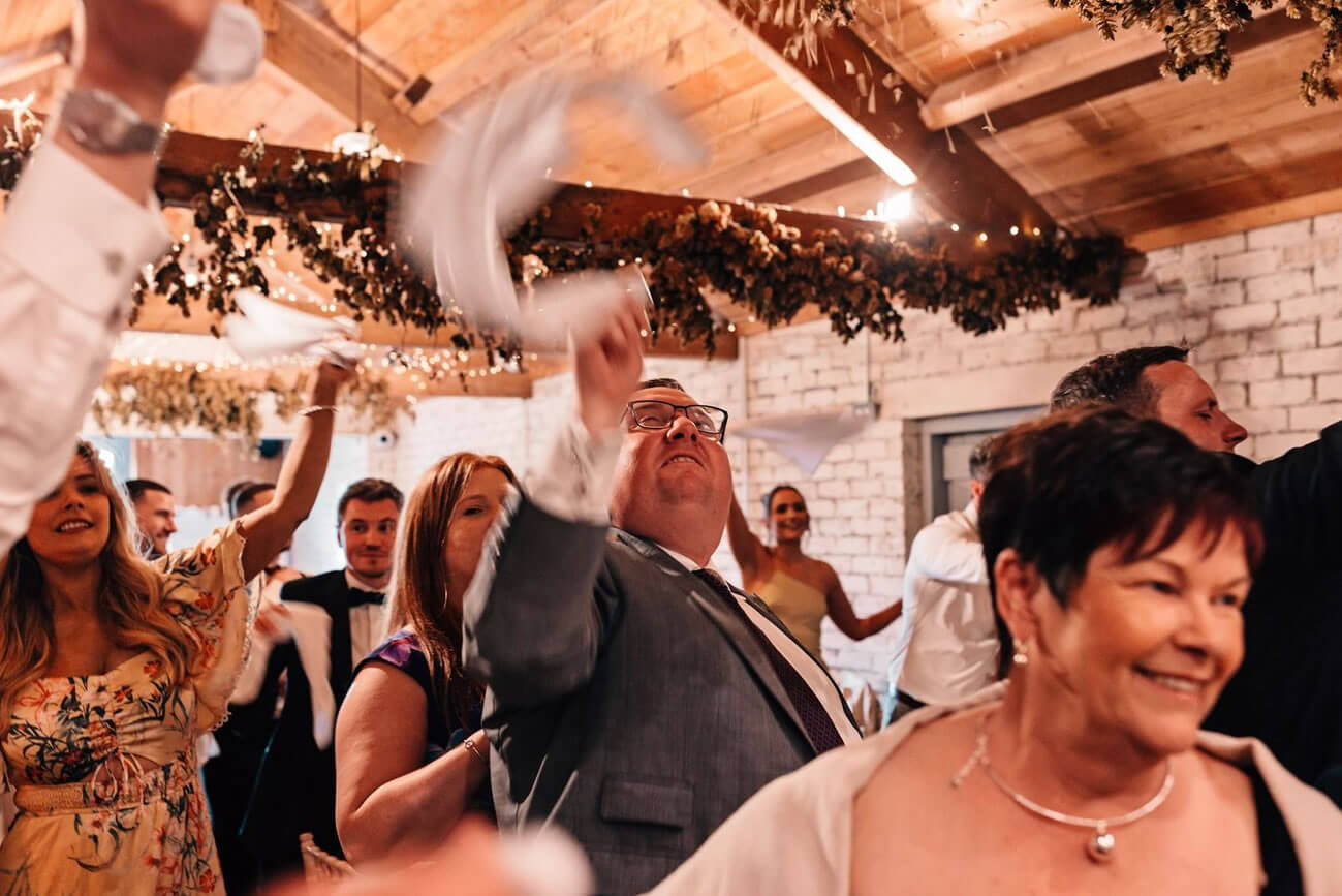 Singing Waiters Entertainment