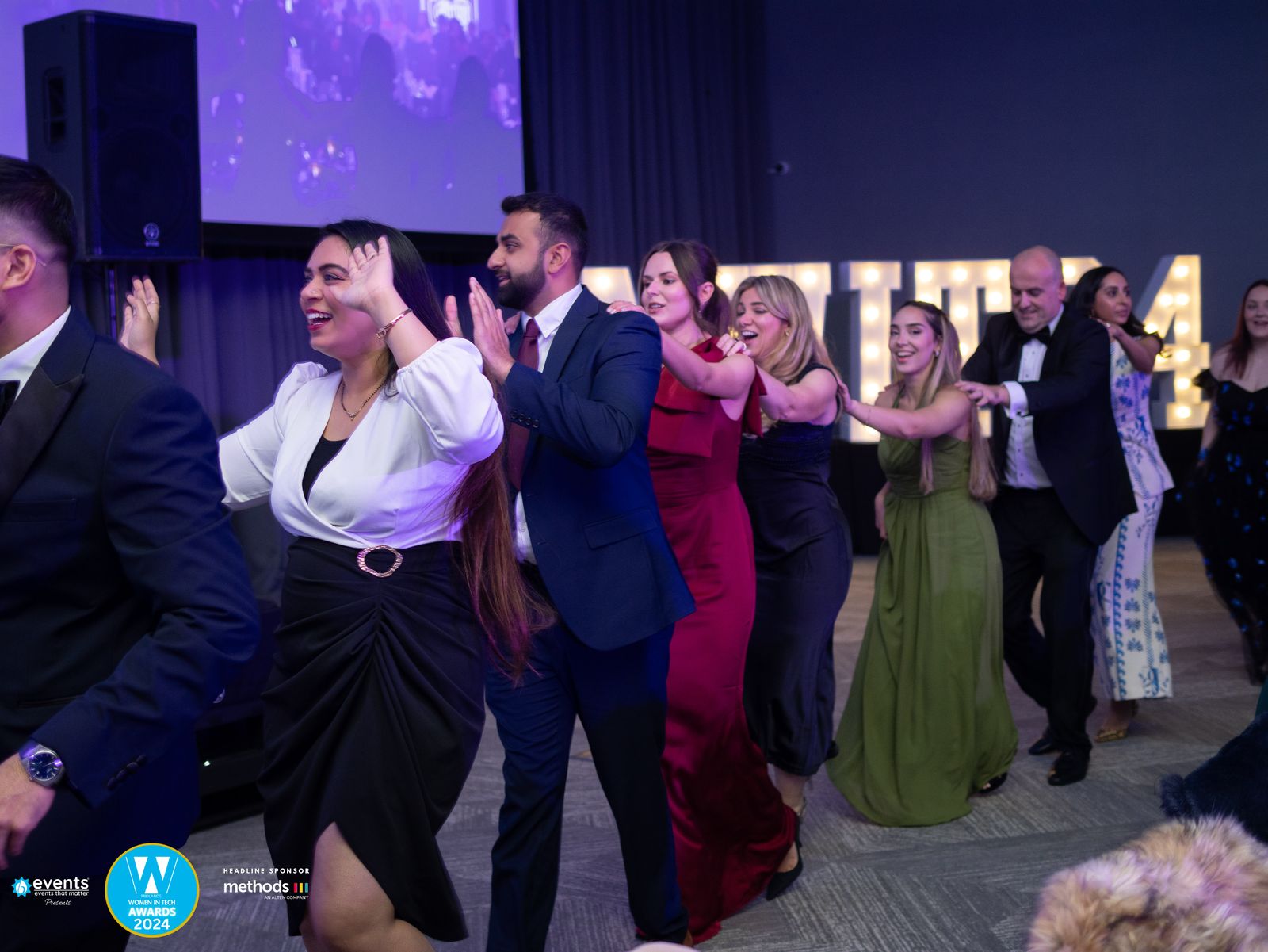 Last Minute Entertainment Ideas for Christmas Parties