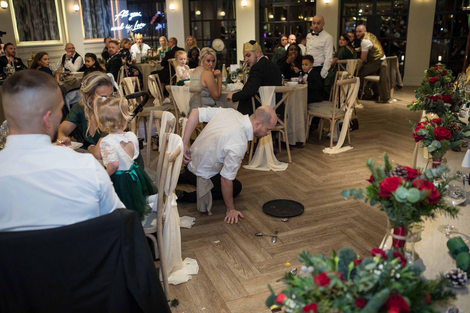 Last Minute Wedding Entertainment Ideas for Autumn & Winter