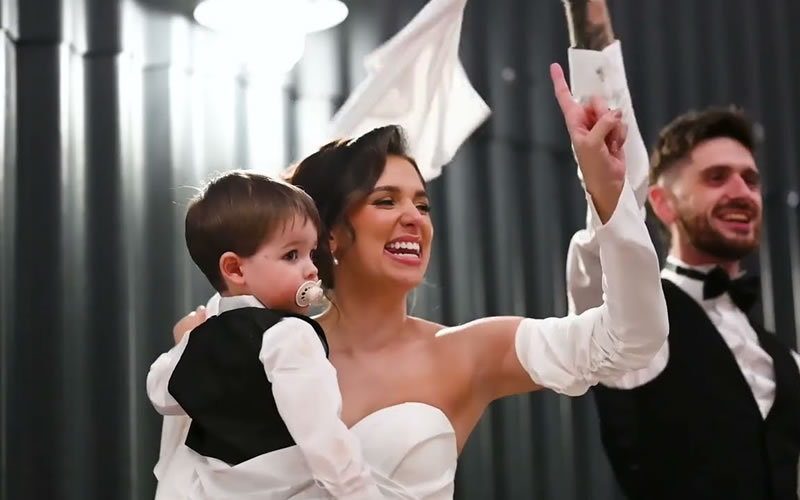 Grangefields Singing Waiters